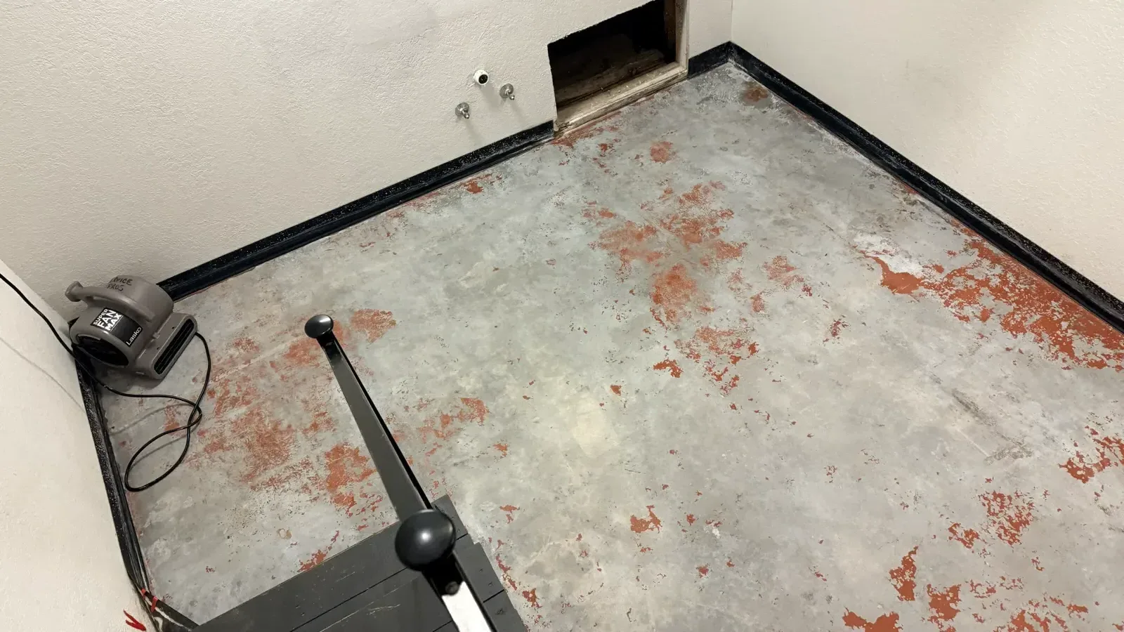 Satin Floor Epoxy — before — Service Pros, Tulsa metro Oklahoma
